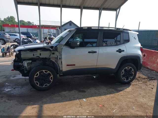 Продажа на аукционе авто 2015 Jeep Renegade Trailhawk, vin: ZACCJBCTXFPB31547, номер лота: 45827910