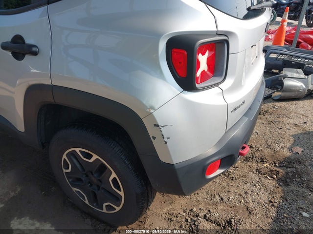Продажа на аукционе авто 2015 Jeep Renegade Trailhawk, vin: ZACCJBCTXFPB31547, номер лота: 45827910