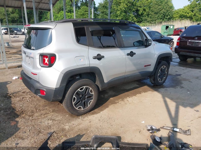 Продажа на аукционе авто 2015 Jeep Renegade Trailhawk, vin: ZACCJBCTXFPB31547, номер лота: 45827910