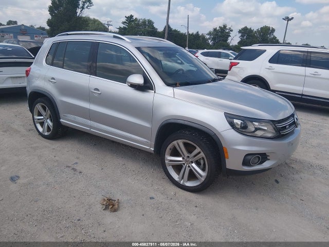 Продажа на аукционе авто 2015 Volkswagen Tiguan R-line, vin: WVGBV7AX4FW084677, номер лота: 45827911