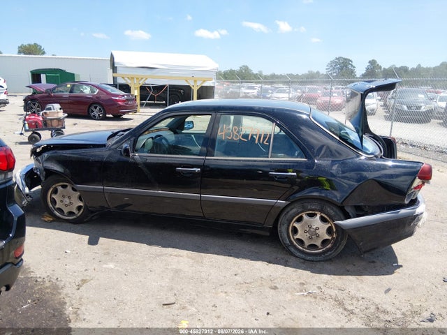 Продажа на аукционе авто 1999 Mercedes-benz C 280, vin: WDBHA29G4XA796895, номер лота: 45827912