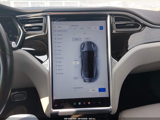 45827929 :رقم المزاد ، 5YJSA1E26GF143293 vin ، 2016 Tesla Model S مزاد بيع