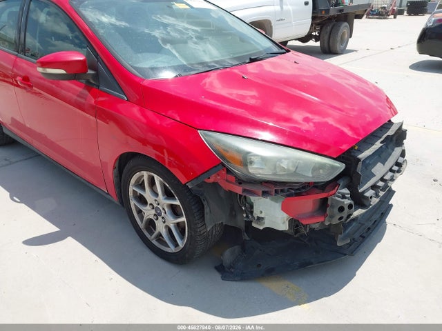 Ford FOCUS SE 2015 1FADP3K22FL290123 Image 18