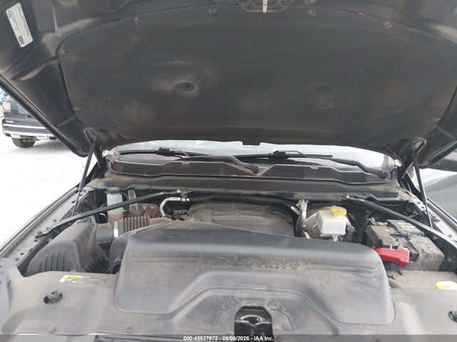 45827972 :رقم المزاد ، 3C6UR5DJ0KG627777 vin ، 2019 Ram 2500 Big Horn مزاد بيع