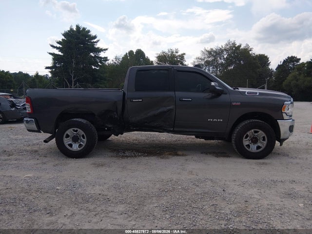 45827972 :رقم المزاد ، 3C6UR5DJ0KG627777 vin ، 2019 Ram 2500 Big Horn مزاد بيع