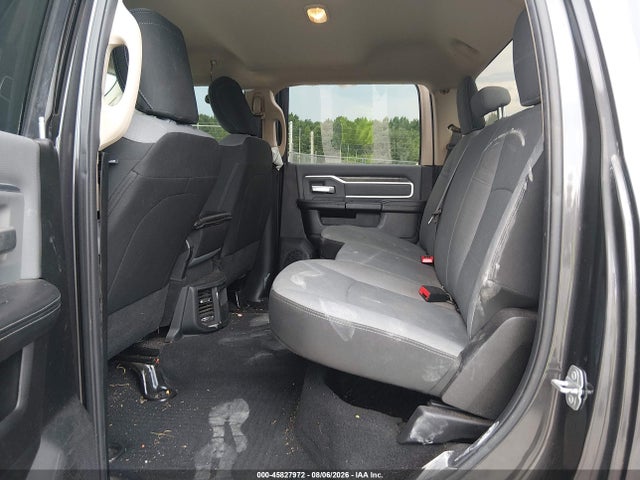 45827972 :رقم المزاد ، 3C6UR5DJ0KG627777 vin ، 2019 Ram 2500 Big Horn مزاد بيع