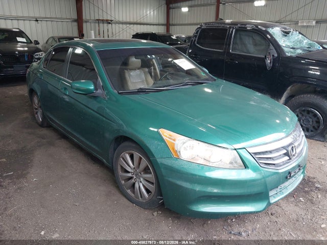 45827973 :رقم المزاد ، 1HGCP2F86BA126248 vin ، 2011 Honda Accord 2.4 Ex-l مزاد بيع