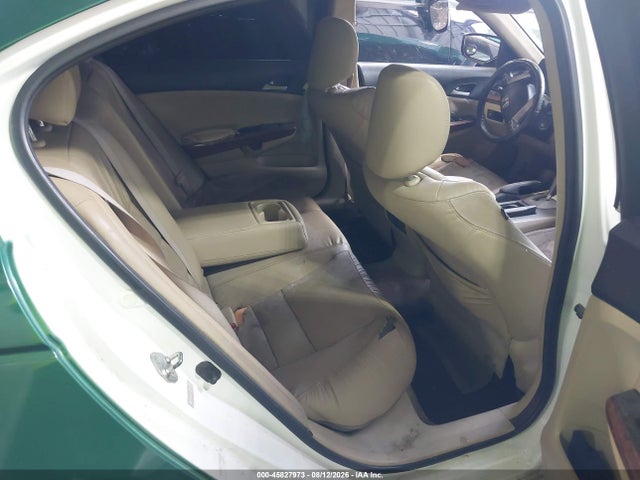 45827973 :رقم المزاد ، 1HGCP2F86BA126248 vin ، 2011 Honda Accord 2.4 Ex-l مزاد بيع