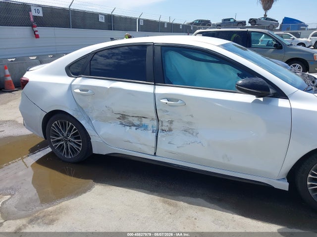 Продаж на аукціоні авто 2023 Kia Forte Gt-line, vin: 3KPF54AD6PE615402, номер лоту: 45827979