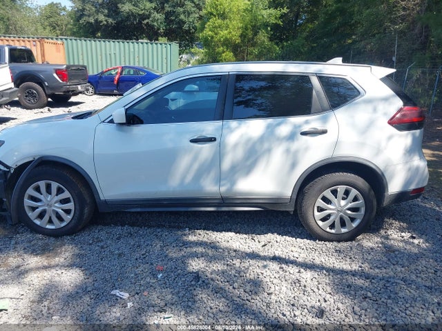 2018 Nissan Rogue S მანქანა იყიდება აუქციონზე, vin: KNMAT2MV0JP571042, აუქციონის ნომერი: 45828004