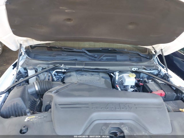 45828019 :رقم المزاد ، 3C6UR5FJ3NG418003 vin ، 2022 Ram 2500 Laramie  4x4 6'4 Box مزاد بيع