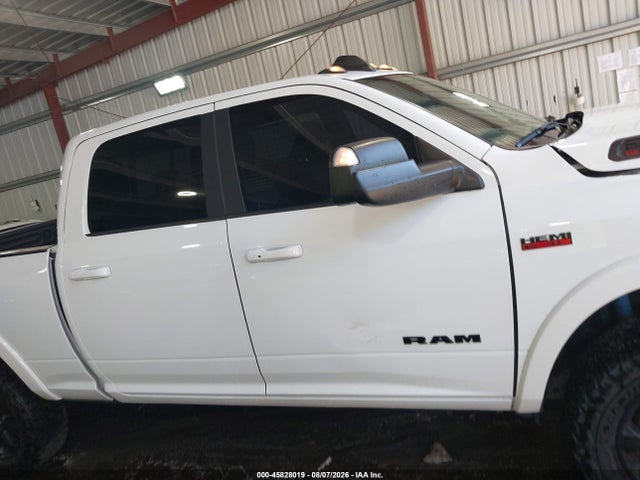 45828019 :رقم المزاد ، 3C6UR5FJ3NG418003 vin ، 2022 Ram 2500 Laramie  4x4 6'4 Box مزاد بيع