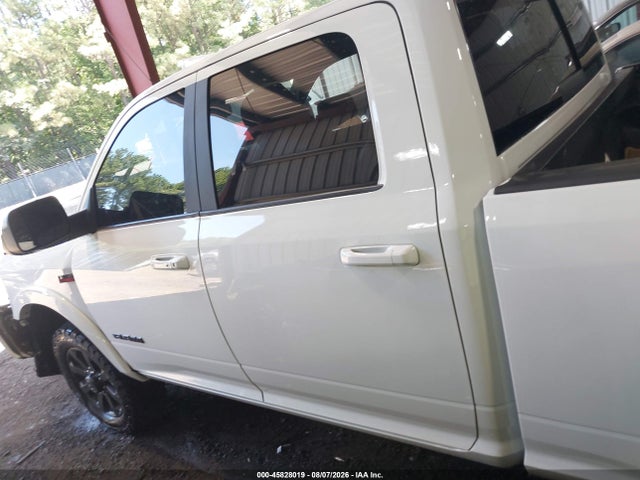 45828019 :رقم المزاد ، 3C6UR5FJ3NG418003 vin ، 2022 Ram 2500 Laramie  4x4 6'4 Box مزاد بيع