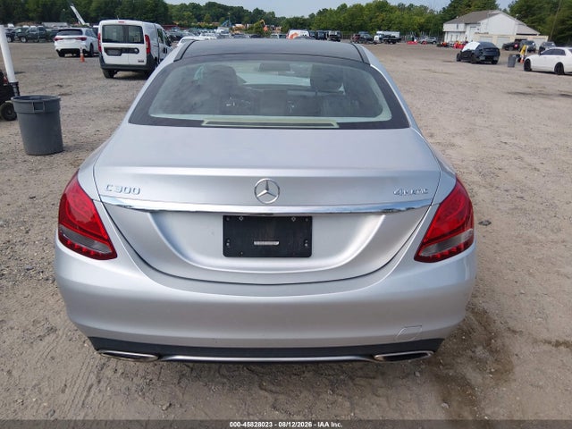 2017 Mercedes-benz C 300 4matic მანქანა იყიდება აუქციონზე, vin: 55SWF4KB1HU224548, აუქციონის ნომერი: 45828023