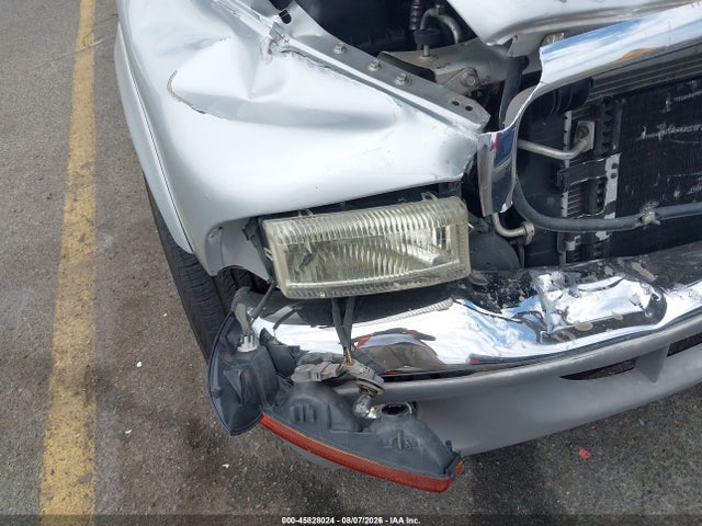 45828024 :رقم المزاد ، 1D7HL48N24S589408 vin ، 2004 Dodge Dakota Slt مزاد بيع