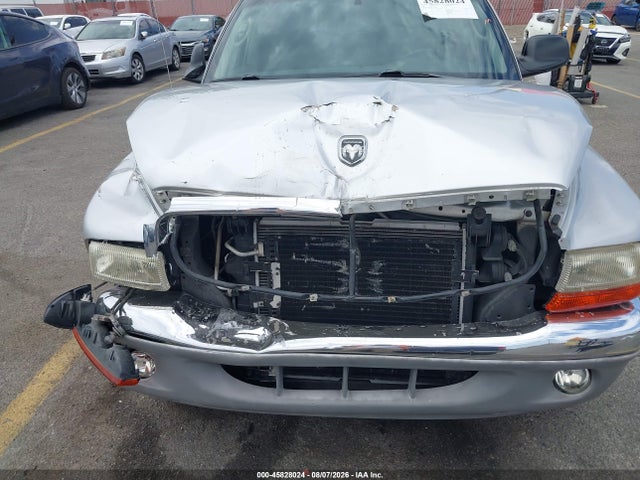 45828024 :رقم المزاد ، 1D7HL48N24S589408 vin ، 2004 Dodge Dakota Slt مزاد بيع