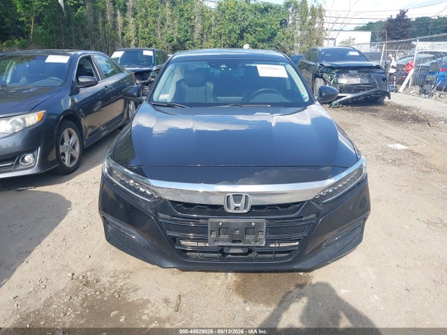 2018 Honda Accord Touring მანქანა იყიდება აუქციონზე, vin: 1HGCV1F99JA053609, აუქციონის ნომერი: 45828025
