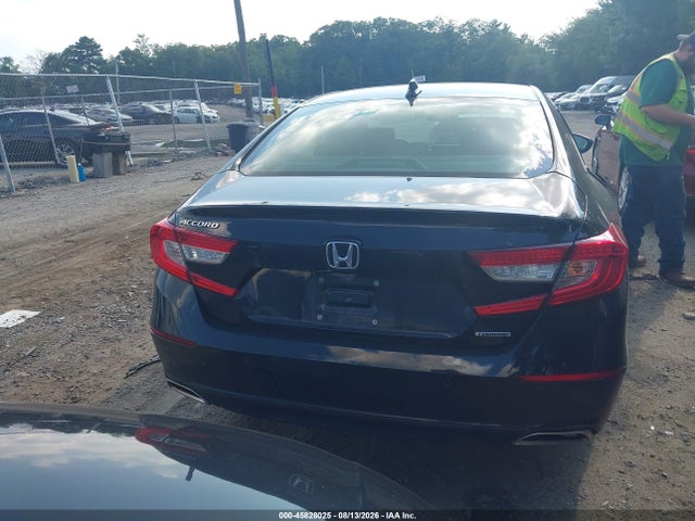 2018 Honda Accord Touring მანქანა იყიდება აუქციონზე, vin: 1HGCV1F99JA053609, აუქციონის ნომერი: 45828025