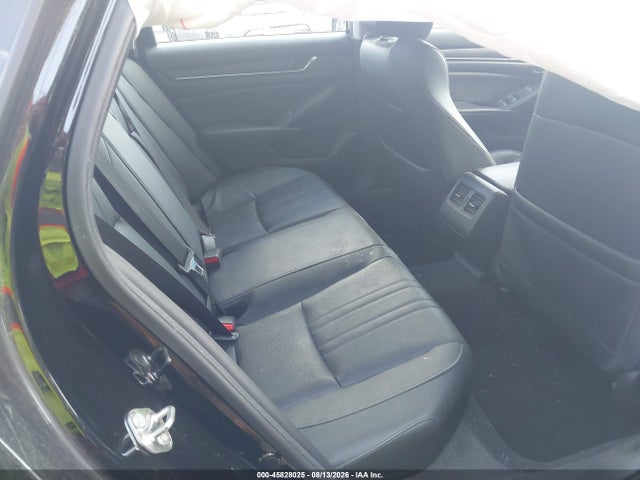 2018 Honda Accord Touring მანქანა იყიდება აუქციონზე, vin: 1HGCV1F99JA053609, აუქციონის ნომერი: 45828025