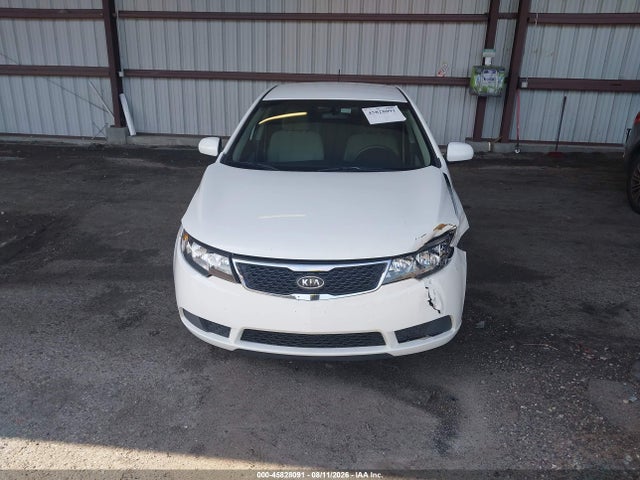 Продажа на аукционе авто 2013 Kia Forte Lx, vin: KNAFT4A2XD5722123, номер лота: 45828091