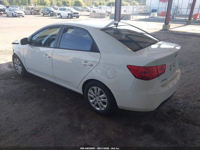 Продажа на аукционе авто 2013 Kia Forte Lx, vin: KNAFT4A2XD5722123, номер лота: 45828091