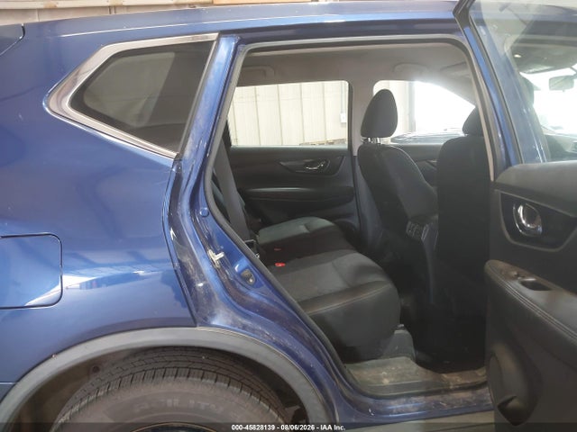 2018 Nissan Rogue S მანქანა იყიდება აუქციონზე, vin: KNMAT2MVXJP565846, აუქციონის ნომერი: 45828139