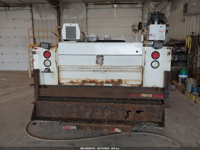 2009 Ford F-550 Chassis Xl/xlt მანქანა იყიდება აუქციონზე, vin: 1FDAF57Y69EA86244, აუქციონის ნომერი: 45828161