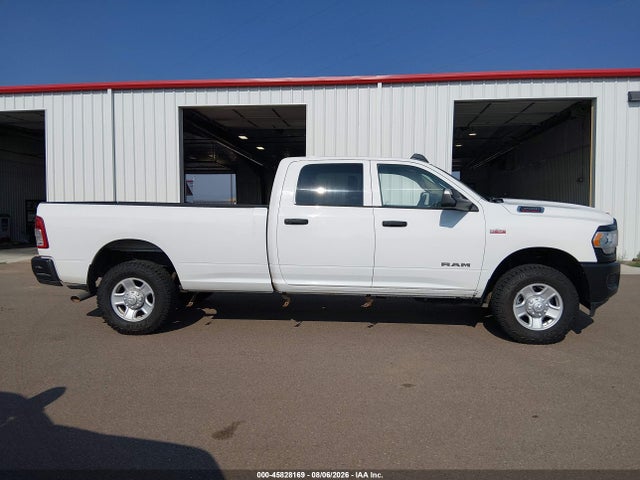 45828169 :رقم المزاد ، 3C63R3GJ4LG237729 vin ، 2020 Ram 3500 Tradesman  4x4 8' Box مزاد بيع