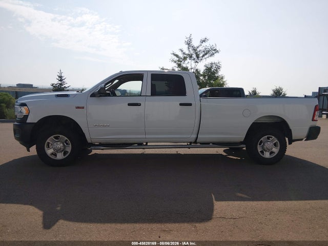 45828169 :رقم المزاد ، 3C63R3GJ4LG237729 vin ، 2020 Ram 3500 Tradesman  4x4 8' Box مزاد بيع