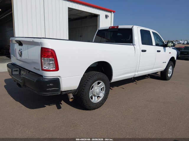 45828169 :رقم المزاد ، 3C63R3GJ4LG237729 vin ، 2020 Ram 3500 Tradesman  4x4 8' Box مزاد بيع