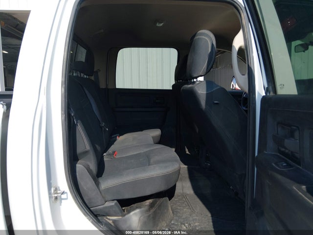 45828169 :رقم المزاد ، 3C63R3GJ4LG237729 vin ، 2020 Ram 3500 Tradesman  4x4 8' Box مزاد بيع