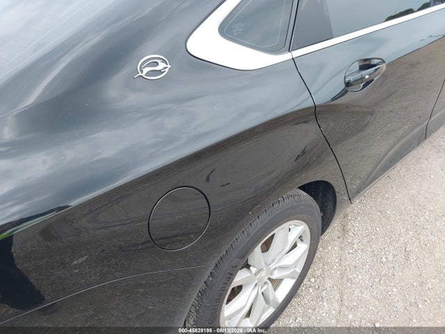 45828198 :رقم المزاد ، 2G1105S35J9110180 vin ، 2018 Chevrolet Impala 1lt مزاد بيع
