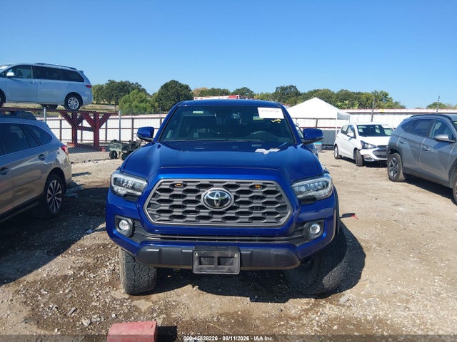 3TYCZ5AN8NT083437 Toyota Tacoma Trd Off Road