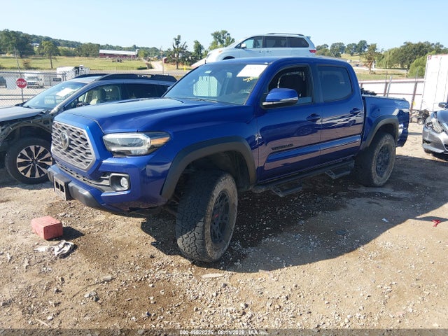 3TYCZ5AN8NT083437 Toyota Tacoma Trd Off Road