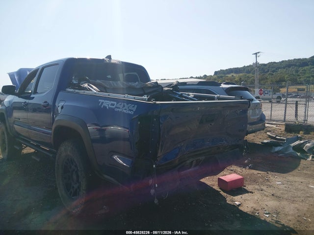 3TYCZ5AN8NT083437 Toyota Tacoma Trd Off Road