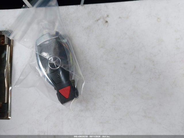 2014 Mercedes-benz E 350 მანქანა იყიდება აუქციონზე, vin: WDDHF5KB7EA914945, აუქციონის ნომერი: 45828239