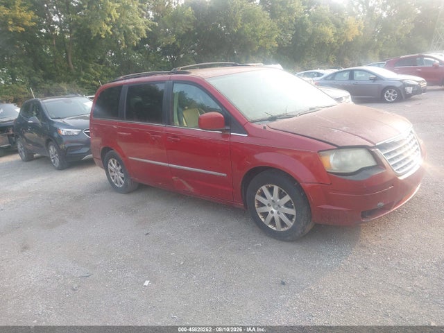 45828252 :رقم المزاد ، 2A4RR5D11AR187716 vin ، 2010 Chrysler Town & Country Touring مزاد بيع