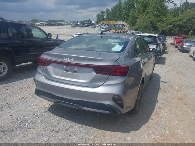45828276 :رقم المزاد ، 3KPF24AD0RE738589 vin ، 2024 Kia Forte Lxs مزاد بيع