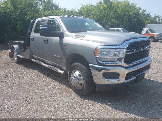 45828295 :رقم المزاد ، 3C7WRTCL7RG139111 vin ، 2024 Ram 3500 Chassis Tradesman/slt/laramie/limited مزاد بيع