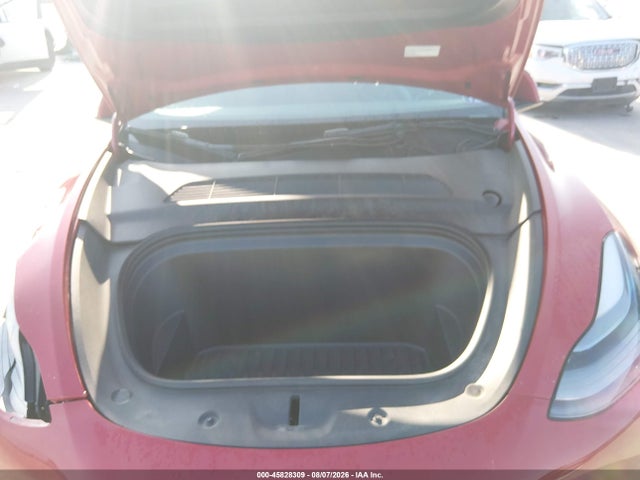 45828309 :رقم المزاد ، 7SAYGDEE0PF706460 vin ، 2023 Tesla Model Y مزاد بيع