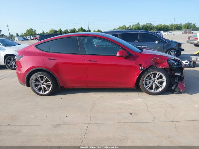 45828309 :رقم المزاد ، 7SAYGDEE0PF706460 vin ، 2023 Tesla Model Y مزاد بيع