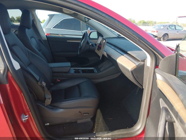 45828309 :رقم المزاد ، 7SAYGDEE0PF706460 vin ، 2023 Tesla Model Y مزاد بيع