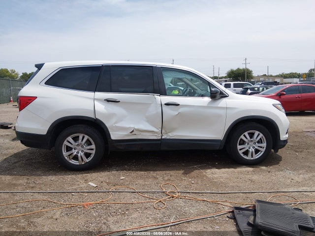 Honda PILOT LX 2016 5FNYF6H18GB109285 Image 13