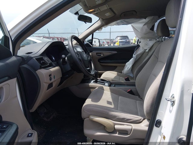 Honda PILOT LX 2016 5FNYF6H18GB109285 Image 5