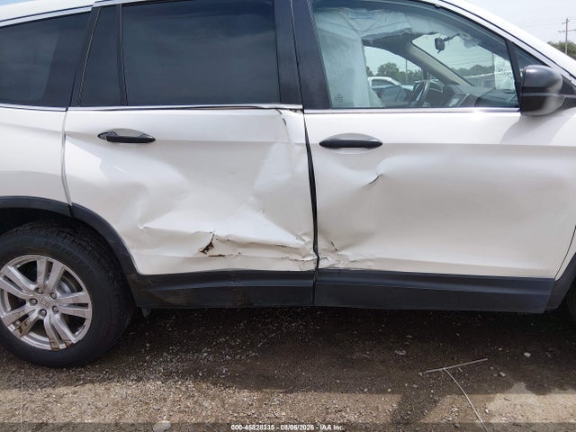 Honda PILOT LX 2016 5FNYF6H18GB109285 Image 6