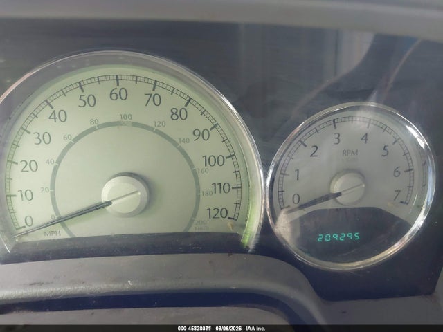 45828371 :رقم المزاد ، 1A8HX58P37F522716 vin ، 2007 Chrysler Aspen Limited مزاد بيع