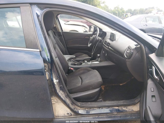 45828401 :رقم المزاد ، 3MZBM1L73FM193257 vin ، 2015 Mazda Mazda3 I Touring مزاد بيع