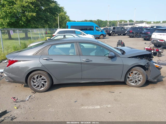 2024 Hyundai Elantra Hybrid Blue მანქანა იყიდება აუქციონზე, vin: KMHLM4DJ6RU111326, აუქციონის ნომერი: 45828410