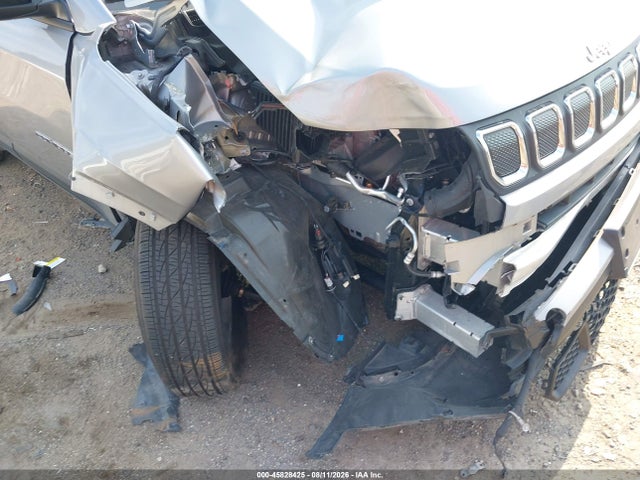Jeep Compass Latitude 4x4 2022 3C4NJDBB1NT181144 Image 6