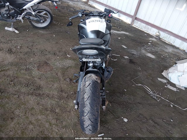 JS1C533B6L7100283 Suzuki Gsx-s750 M/z